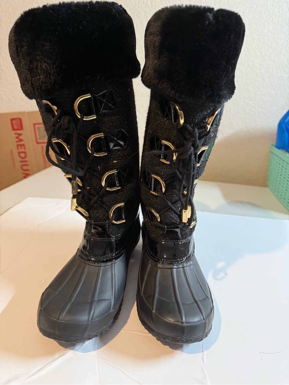 INC International Concepts Black Faux Fur Winter Boots – Size 8